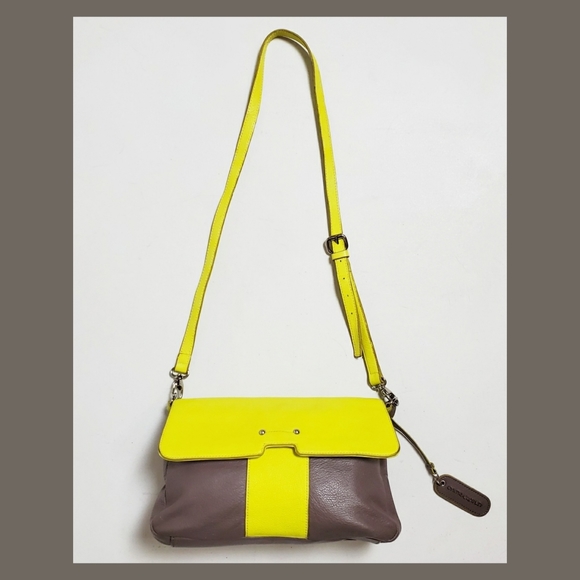 Cynthia Rowley Handbags - 🤪FREE W/purchase! Cynthia Rowley crossbody